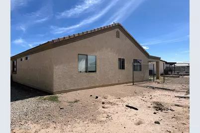 9828 W Lapaz Lane, Arizona City, AZ 85123 - Photo 21