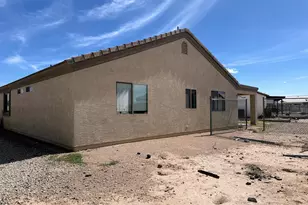 9828 W Lapaz Ln, Arizona City, AZ 85123 - Photo 21