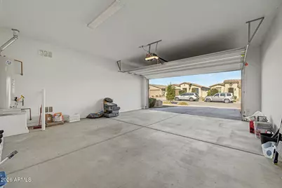 12506 N 174th Drive, Surprise, AZ 85388 - Photo 11