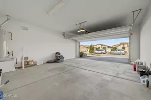 12506 N 174th Dr, Surprise, AZ 85388 - Photo 11