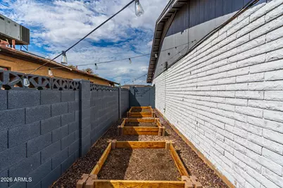 10835 N 114th Drive, Youngtown, AZ 85363 - Photo 25