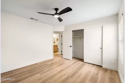 4389 E Saint John Road, Phoenix, AZ 85032 - Photo 15