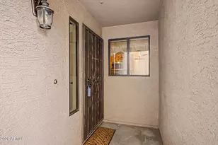 1154 W Windjammer Dr, Gilbert, AZ 85233 - Photo 3