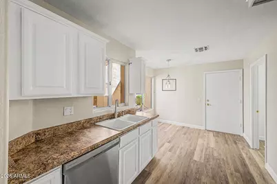 8874 W Piute Avenue, Peoria, AZ 85382 - Photo 11