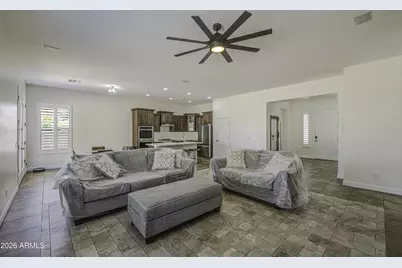 128 E Caribbean Drive, Casa Grande, AZ 85122 - Photo 7