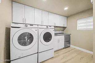 215 N Power Rd, Mesa, AZ 85205 - Photo 29
