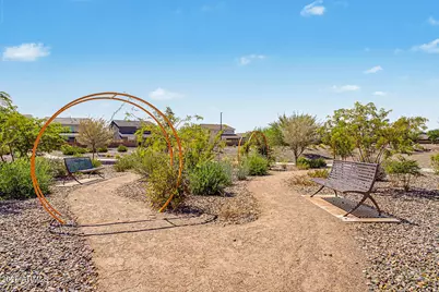 37646 N Bridlewood Lane, San Tan Valley, AZ 85140 - Photo 31