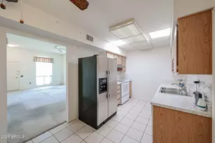 10016 W Lancaster Dr, Sun City, AZ 85351 - Photo 15