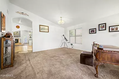 2070 E Fairview Street, Chandler, AZ 85225 - Photo 7