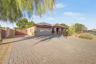 2070 E Fairview St, Chandler, AZ 85225 - Photo 5