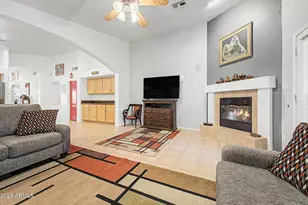 2070 E Fairview St, Chandler, AZ 85225 - Photo 13