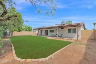 12036 N 41st Dr, Phoenix, AZ 85029 - Photo 25