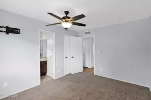 12036 N 41st Dr, Phoenix, AZ 85029 - Photo 11