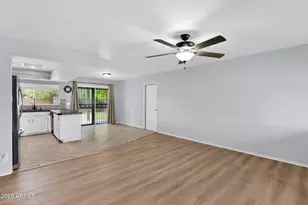 12036 N 41st Dr, Phoenix, AZ 85029 - Photo 5