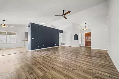 19020 N 73rd Lane, Glendale, AZ 85308 - Photo 7