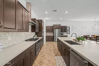 14552 W Voltaire Street, Surprise, AZ 85379 - Photo 5
