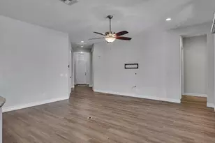 19731 North Bridge Ct, Maricopa, AZ 85138 - Photo 9