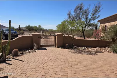15782 W Morning Vista Lane, Surprise, AZ 85387 - Photo 7