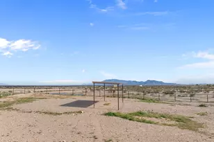 39050 Dobbins Ln, Salome, AZ 85348 - Photo 7