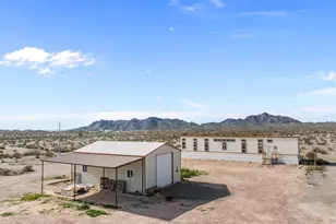 39050 Dobbins Ln, Salome, AZ 85348 - Photo 1