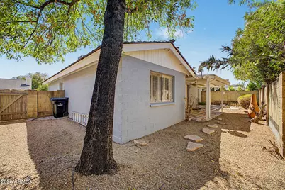 130 E Campo Bello Drive, Phoenix, AZ 85022 - Photo 25