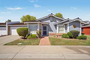130 E Campo Bello Dr, Phoenix, AZ 85022 - Photo 1
