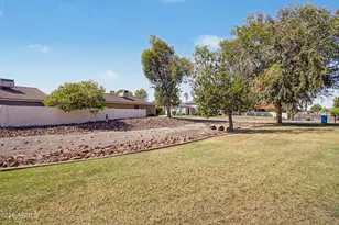130 E Campo Bello Dr, Phoenix, AZ 85022 - Photo 29