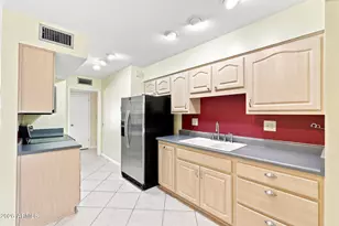 9607 W Willowbrook Dr, Sun City, AZ 85373 - Photo 3