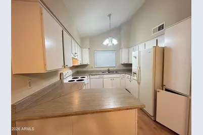 11401 N 30th Avenue, Phoenix, AZ 85029 - Photo 7