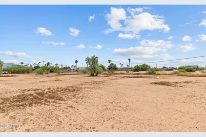 970 W Roosevelt Street #2, Apache Junction, AZ 85119 - Photo 13