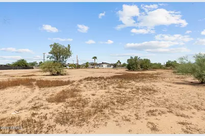970 W Roosevelt Street #2, Apache Junction, AZ 85119 - Photo 11