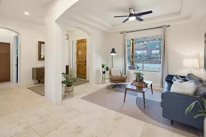 829 E Steinbeck Drive, Phoenix, AZ 85086 - Photo 9