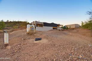 829 E Steinbeck Dr, Phoenix, AZ 85086 - Photo 37