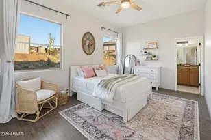 829 E Steinbeck Dr, Phoenix, AZ 85086 - Photo 45