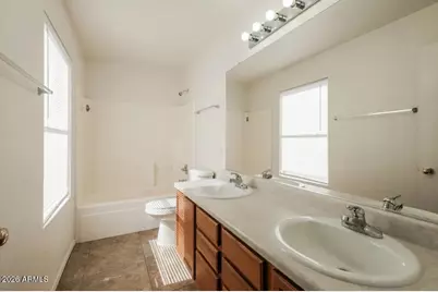 114 E Beth Drive, Phoenix, AZ 85042 - Photo 7