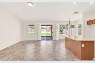 5910 W Commonwealth Avenue, Chandler, AZ 85226 - Photo 11