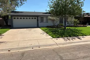 1439 W Huntington Dr, Tempe, AZ 85282 - Photo 1