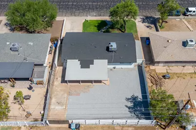 3112 N 37th Avenue, Phoenix, AZ 85019 - Photo 11