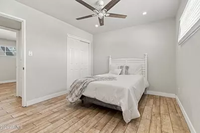 3112 N 37th Avenue, Phoenix, AZ 85019 - Photo 23