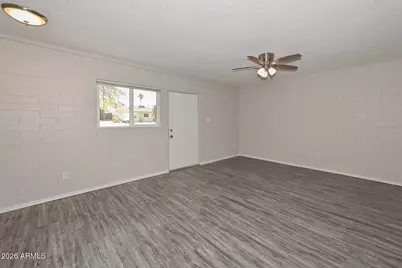 730 E Siesta Drive #1, Phoenix, AZ 85042 - Photo 3