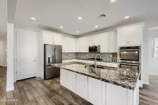 986 W Angel Dr, Chandler, AZ 85248 - Photo 3