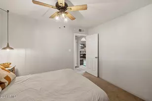 35929 N 7th St, Phoenix, AZ 85086 - Photo 13