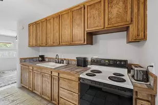 35929 N 7th St, Phoenix, AZ 85086 - Photo 5