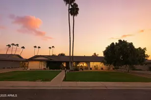 19 E Canterbury Ct, Phoenix, AZ 85022 - Photo 39