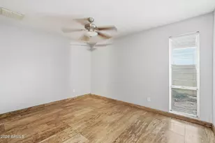 19 E Canterbury Ct, Phoenix, AZ 85022 - Photo 29