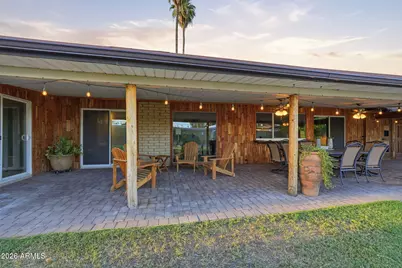 19 E Canterbury Court, Phoenix, AZ 85022 - Photo 5