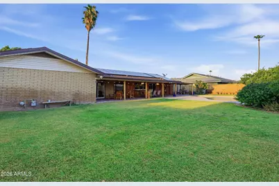 19 E Canterbury Court, Phoenix, AZ 85022 - Photo 37