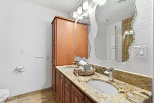 19 E Canterbury Ct, Phoenix, AZ 85022 - Photo 23