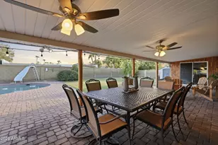 19 E Canterbury Ct, Phoenix, AZ 85022 - Photo 33
