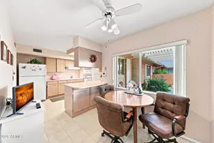 10208 W Mountain View Rd, Sun City, AZ 85351 - Photo 23